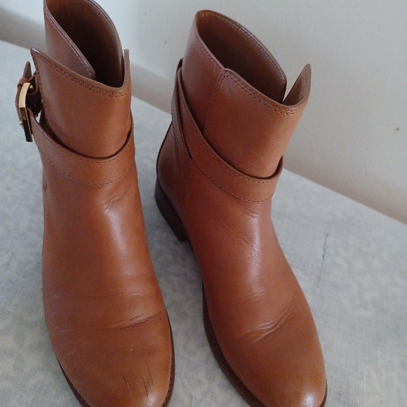 Tory Burch Women Brooke Ankle Booties tan calf leather size 6 preowned - Picture 9 of 13
